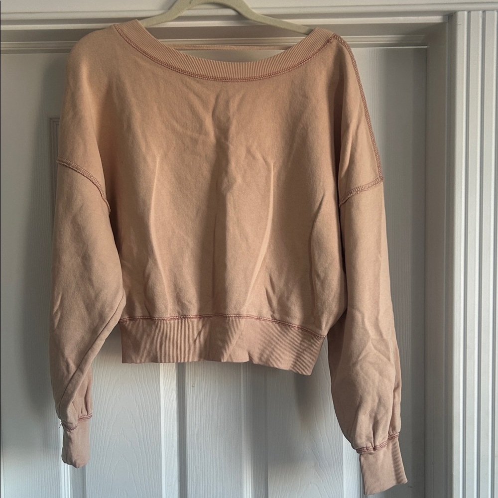 Free People Blush pink Crew Neck Sweatshirt with balloon sleeves. - Picture 3 of 16